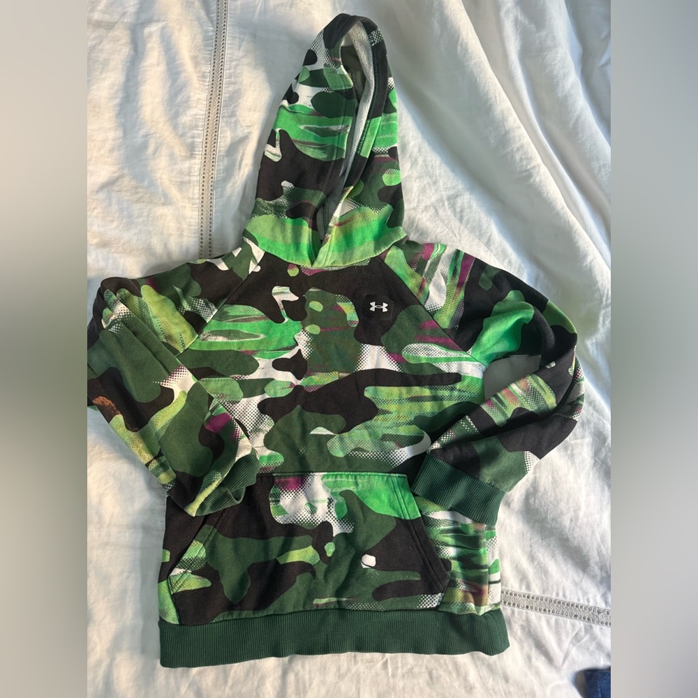 Under Armour Green and Black Camouflage Hoodie